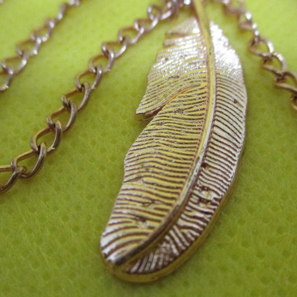 Feather Necklace Rose Gold Tone Metal Feather Pendant Necklace W Extension Chain - Picture 3 of 9